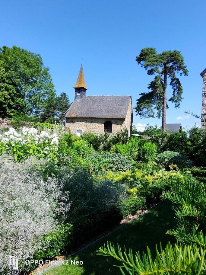 Domaine Du Manoir De Vains Hotel Екстериор снимка